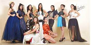 Rock it with these fashion accessories. Glamorous Fashion Societies Of Delhi University Du Express