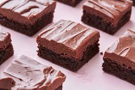 The recipe says to bake 40 to 45 minutes i did 40 and even after they cooled the middle brownies were still battery in the center and you could taste the rawness. This Is How Temperature Butter And Sugar Affect Your Brownies