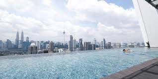 Set in kuala lumpur, 3.1 mi from axiata arena and 4.3 mi from mid valley megamall, kl city bungalow pool homestay offers an outdoor swimming pool and air conditioning. 11 Cool Rooftop Infinity Pools In Kl And Klang Valley