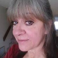 Lori Graybill's Instagram, Twitter & Facebook