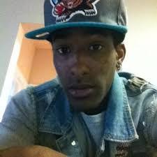 Aaron Eagleton's Instagram, Twitter & Facebook