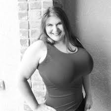 CHERYL UBERA NSFW - 19 фото