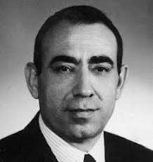 Carlo Fornara il colore della valle Insediato il nuovo Consiglio comunale  tra applausi e qualche dissenso Cerimonia di premiazio