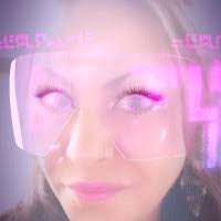 Victoria Dunham's Instagram, Twitter & Facebook