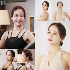 리즈 유나이티드 tv 진행자 에마 존스 (emma jones)누님이시다.리즈 관련 컨텐츠들 보다가 처음 보고 ㅆㅂ 저 분은 누구지? 했었음.cheshire라는 맨체스터와 리버풀 사이에 있는 촌 출신이라는데. ë§¤íšŒ ë¦¬ì¦ˆ ê°±ì‹  ì¡°ì—¬ì • ê±´ê°•ë¯¸vsì²­ìˆœë¯¸ ë°˜ì „ ë§¤ë ¥ ì¡°ì„ ì¼ë³´