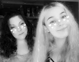 Contributions to the tribute of Kelly Marie Szesnat