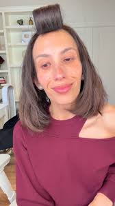 keep or return?! 🤔⬇️ In case you're wondering, asking about the  @srgatelier dress at the end of the video…😃♥️