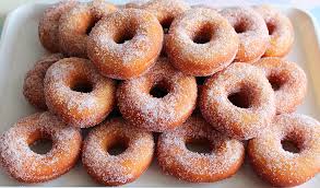 Preparate l' impasto per la rosticceria siciliana. Ricetta Ciambelle Fritte Cuor Di Cucina