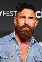 Devan Long's Instagram, Twitter & Facebook