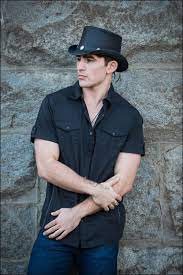 Pin By Khassim On Pose Photography Mens Hat Style Leather Top Hat Mens Fashion Inspiration