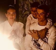 Was born on the 17th of june, 2010, in california. Cristiano Ronaldo And His Son Cristiano Ronaldo Jr Looks More Like His Hather Https Istanbulpost Com Tr