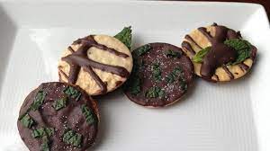 Rocco Dispirito S Chocolate Mint Thins Recipe No Calorie Snacks Rocco Dispirito No Calorie Foods