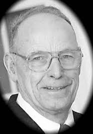 Spencer Kovach's Instagram, Twitter & Facebook