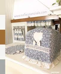 Creare Una Palette Colori Per Arredare Casa Nellessenziale Arredamento Arredamento Casa Accessori Per La Casa