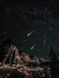 The Perseid Meteor Shower Is The Best Of The Year Here S How To Watch Meteor Shower Earth Photos Perseid Meteor Shower