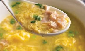 Recette Soupe Chinoise Au Poulet Et Aux Oeufs Soupe Chinoise Poulet Recettes De Cuisine Recette Asiatique