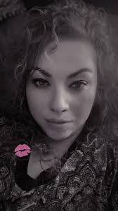 Christina Toombs's Instagram, Twitter & Facebook