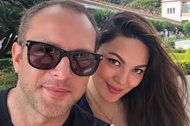 Kc concepcion (born maria kristina cassandra cuneta concepcion on april 7, 1985) is a filipina actress and singer and who is currently a national ambassador against hunger of the un's world. Look Kc Concepcion Posts Photo With New Beau Abs Cbn News
