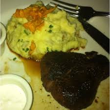 filet mignon garlic mashed potatoes and creamy horseradish