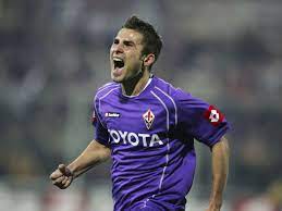 Jun 14, 2021 · adriana mutu, fiica lui adrian mutu și a lui consuelo gomez, este deja o adolescentă în toată regula. Adrian Mutu Is The New Dg At Dinamo Bucharest Viola Nation