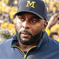 Fabian Edwards Shuts Dalton Rosta's Lights Off With Picture Perfect Head  Kick KO