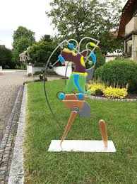 Diese hochglänzenden edelstahlkugeln strahlen eine vollkommene eleganz aus und sind optisch ein echtes highlight. Garten Skulptur Edelstahl Glasdekore Teufel
