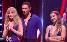Pendant les répétitions de cette semaine, emmanuel moire craque devant fauve. Danse Avec Les Stars Arielle Dombasle Quitte Le Parquet Le Parisien
