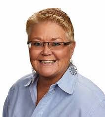 Cameron Anholt's Instagram, Twitter & Facebook