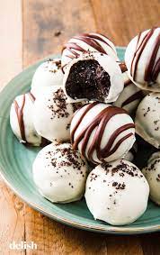 These Oreo Truffles Are Just As Delicious As They Are Easy Recipe Oreo Truffles Recipe Easy Homemade Desserts Desserts