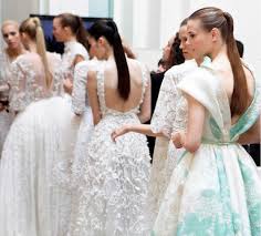 Palm pony tail, side ponytail, glam ponytail, braided ponytail, teased ponytail. 15 Ways To Rock A Pony Tail On Your Wedding Day