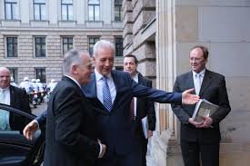 117 likes · 127 talking about this. Verkehrsministerkonferenz Fotos Osterreichischer Bundesratsprasident Zu Besuch Im Bundesrat