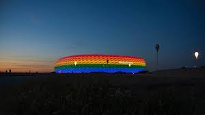 The intention is to light the panels at each game with the colors of the respective home team. 09 07 2016 Regenbogen Allianz Arena Youtube