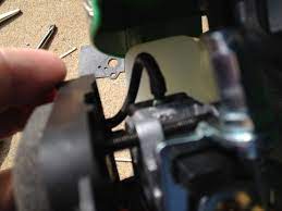 It weighs 8.6 lbs and comes with a seven year consumer warranty. Hitachi Rb24eap Leaf Blower Repair Hitachi Rb24eap Leaf Blower Repair