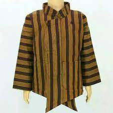 Kebaya lurik atau kebaya surjan. Atasan Baju Surjan Anak Anak