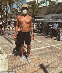Aug 19, 2020 · instagram; Ryan Giggs Ex Wife Stacey 41 Goes Shopping With Shirtless Boyfriend Max George 31 In Spain Readsector