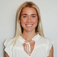 Liz Whaley's Instagram, Twitter & Facebook