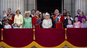 He says he recognises where that room is in epsteins house, but says he never went into that room. Uk S Prince Andrew Appalled By Jeffrey Epstein Claims News Dw 19 08 2019