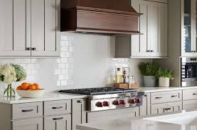 For many years oak kitchen cabinets and bath cabinets were the most commonly used in new homes in the 90s and early 2000s oak's popularity took a back seat to maple and birch cabinets, but with. 2021 Kitchen Cabinet Trends 20 Kitchen Cabinet Ideas Flooring Inc