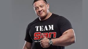 Пауэрлифтер михаил кокляев победил блогера и бойца смешанных единоборств (мма) артема тарасова в поединке по правилам. Koklyaev I Tarasov Obmenyalis Obidnymi Podarkami Sport Ekspress