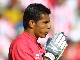 Oswaldo Sánchez 'calla' a sus críticos y explica por qué pidió 'clemencia'  a Honduras