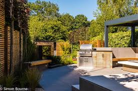 Naturalistic and colourful planting design. Contemporary Garden Design Whetstone London N20 Jilayne Rickards North London Garden Designer