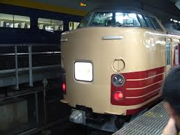 夜行列車を使った旅ですが、寝台ではなく 座席のみ+24時間以内に帰って来る という意味で便宜上、 ムーンライトながら日帰り京都旅 と呼ぶことにします。 ãƒ ãƒ¼ãƒ³ãƒ©ã‚¤ãƒˆãªãŒã‚‰ä¹—è»Šãƒ¬ãƒãƒ¼ãƒˆ æ±äº¬ å¤§åž£ Gucchi23 Blog