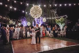 Die wichtigsten 6 punkte für ihre planung habe ich hier zusammengefasst. Vintage Hochzeit Im Garten Hochzeitsinspiration Fur Den Fruhling