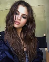 Selena Gomez In A Case You Didn T Notice Selena Gomez Selfies Selena Gomez Selena Gomez Makeup