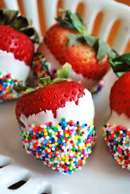 Birthday Chocolate Covered Strawberries Pinterest Fresas Traktaties Aardbeien Snacks Gezonde Traktaties