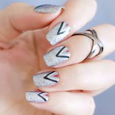 See more ideas about nail designs, gray nails, grey nail designs. 15 Of The Best Grey Nail Designs To Copy This Fall Fashionsy Com