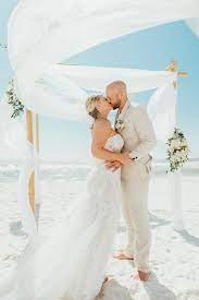 Does anyone have any recommendations for a professional photographer to do family photos on the beach? The Best Pensacola Pensacola Beach Wedding Photographer