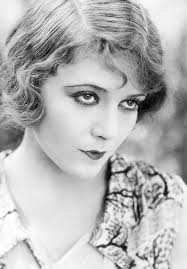 Tarzan-like character in wonder vi film