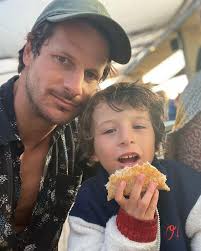 Ryan Kohn (@ryankohneco) · Instagram photos and Reels