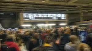 Scenes of commuters rushing to leave london have been called 'utterly predictable', after the capital was given just eight hours notice before being plunged into lockdown. 0qyfwwzs80az9m
